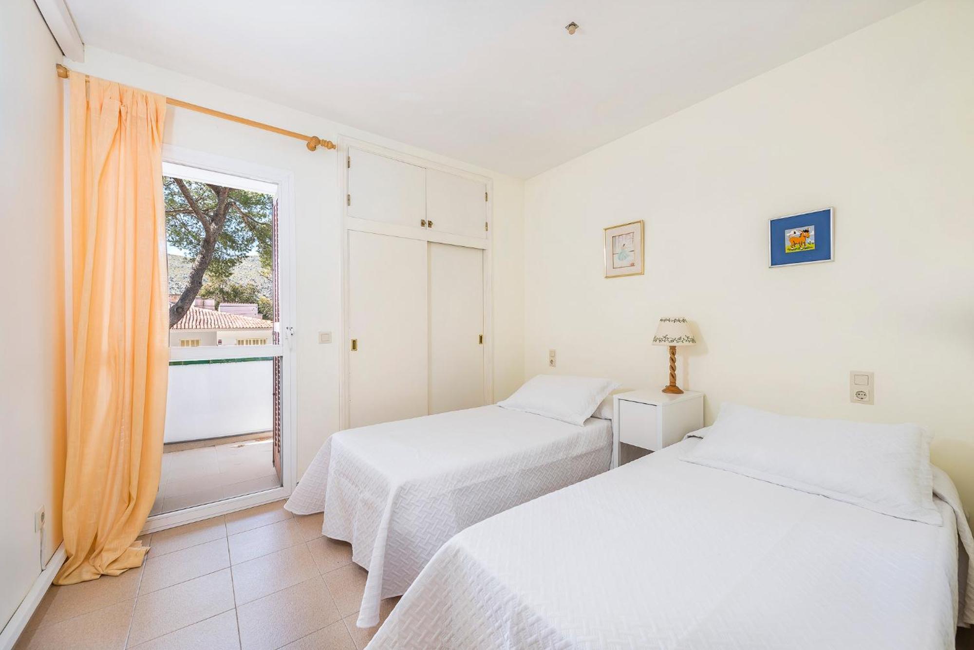 Apartamento Playa De Los Pinos Alcúdia Exterior foto